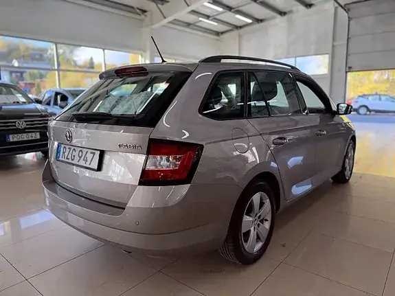 Skoda Fabia 2016 photo 4