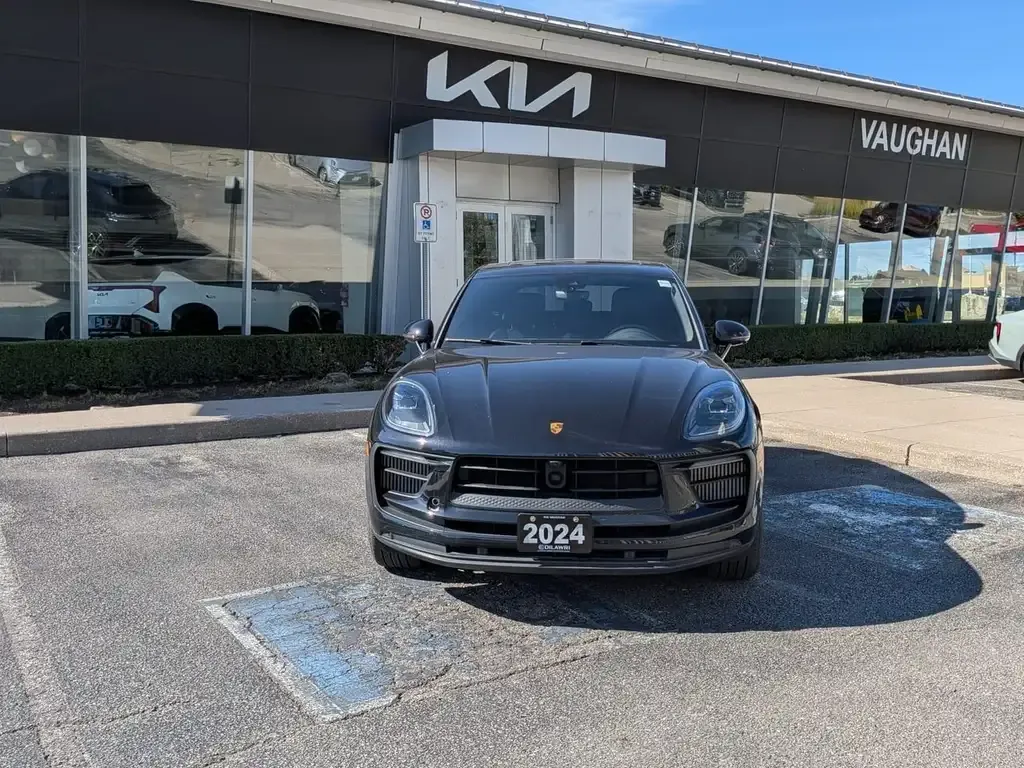 Porsche Macan 2024 photo 2