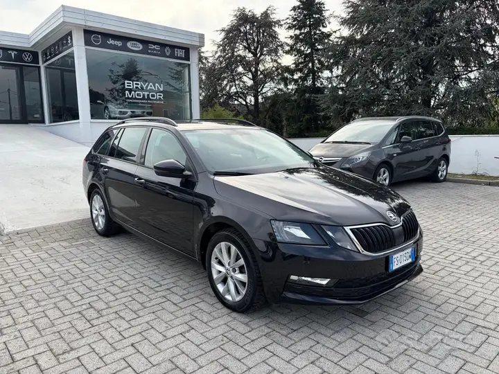 Skoda Octavia 2018 photo 3