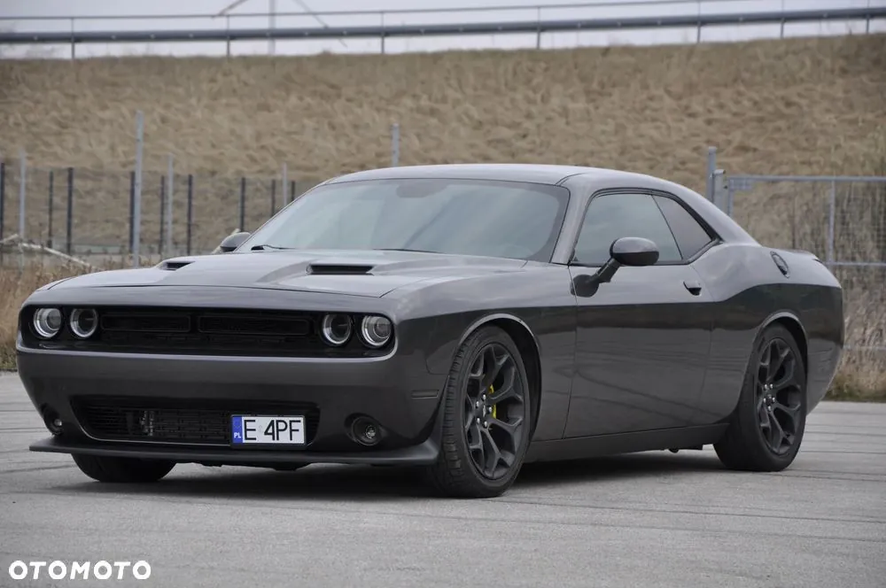 Dodge Challenger 2015 photo 2