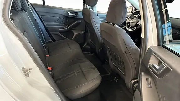 Ford Focus 2020 photo 5
