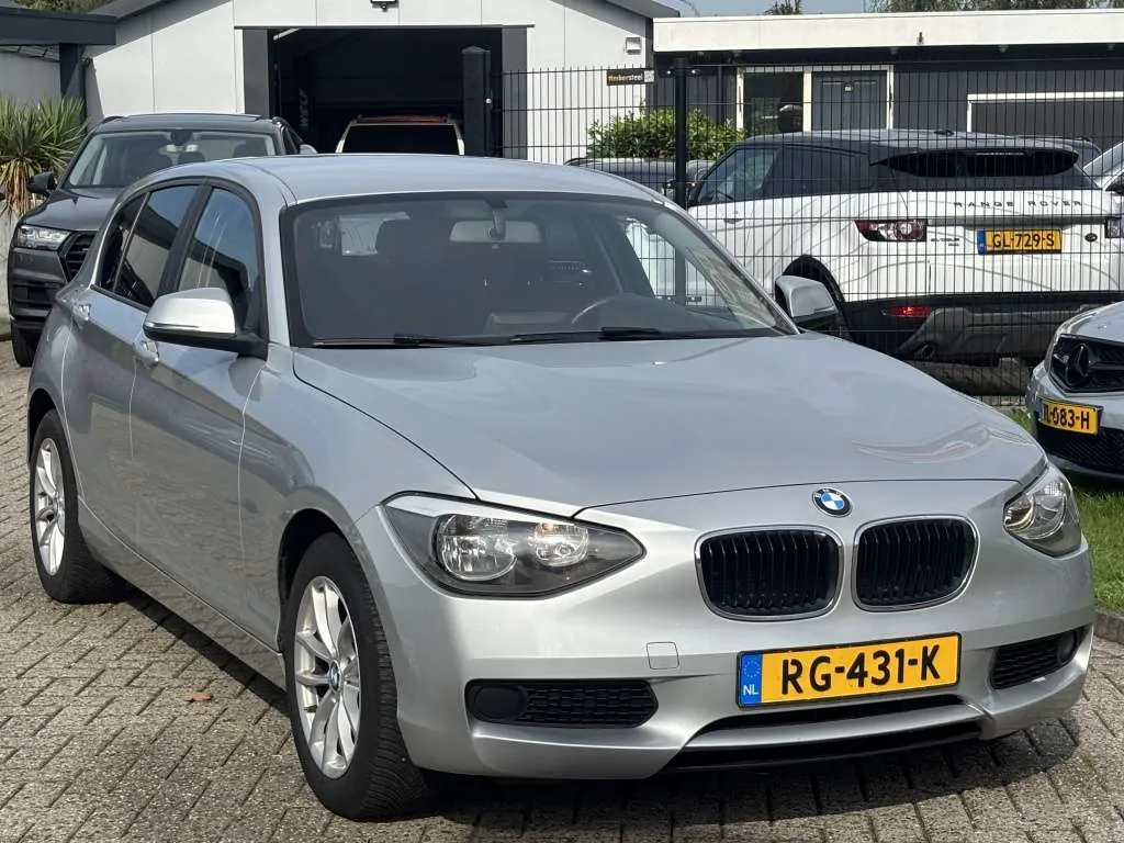 BMW 114I 2014 photo 3