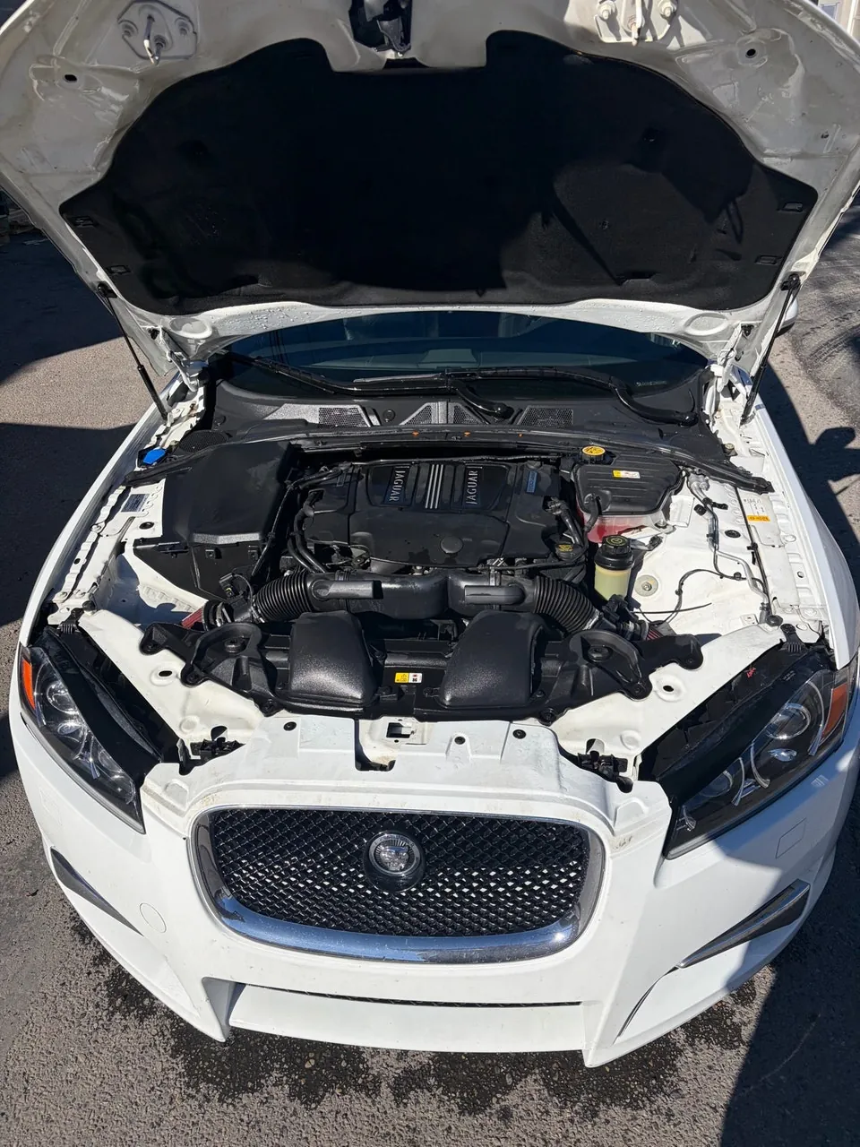 Jaguar Xf 2013 photo 3