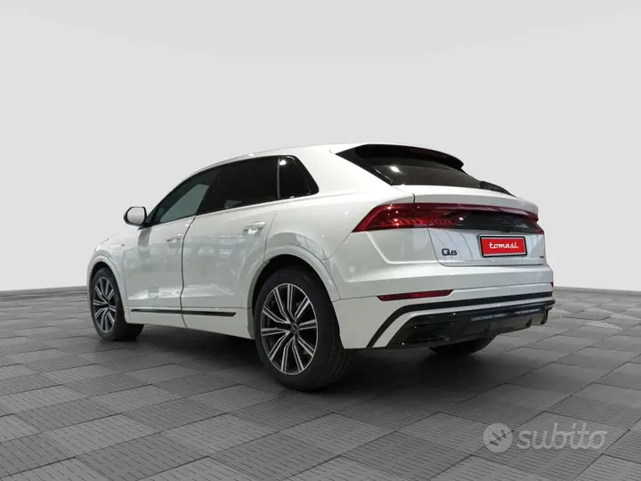 Audi Q8 2023 photo 3