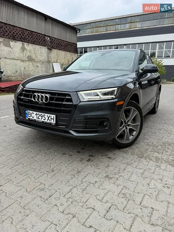 Audi Q5 2018 photo 2