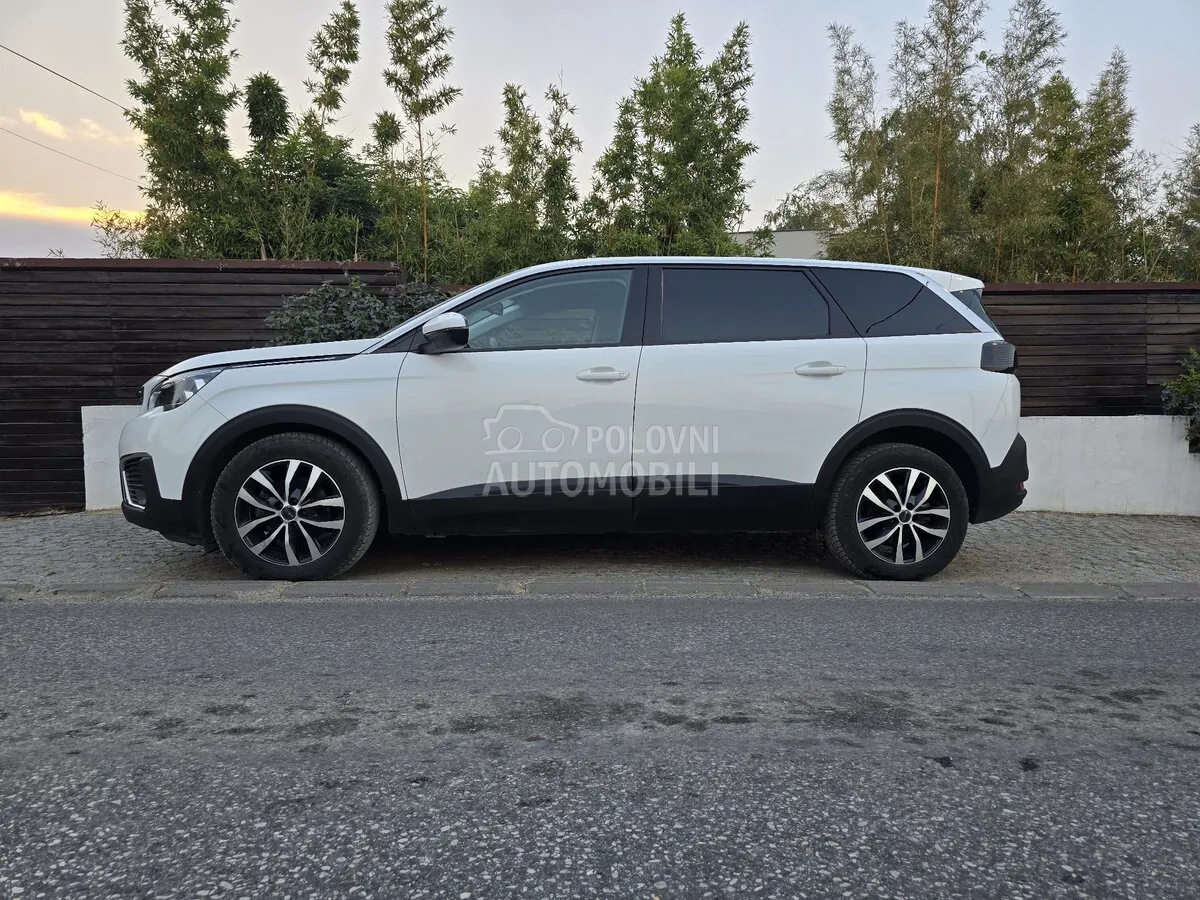 Peugeot 5008 2019 photo 4