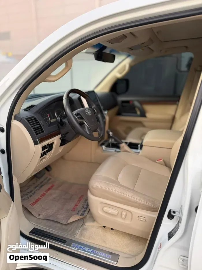Toyota Land Cruiser 2016 photo 4