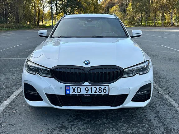 BMW 330E 2022 photo 4