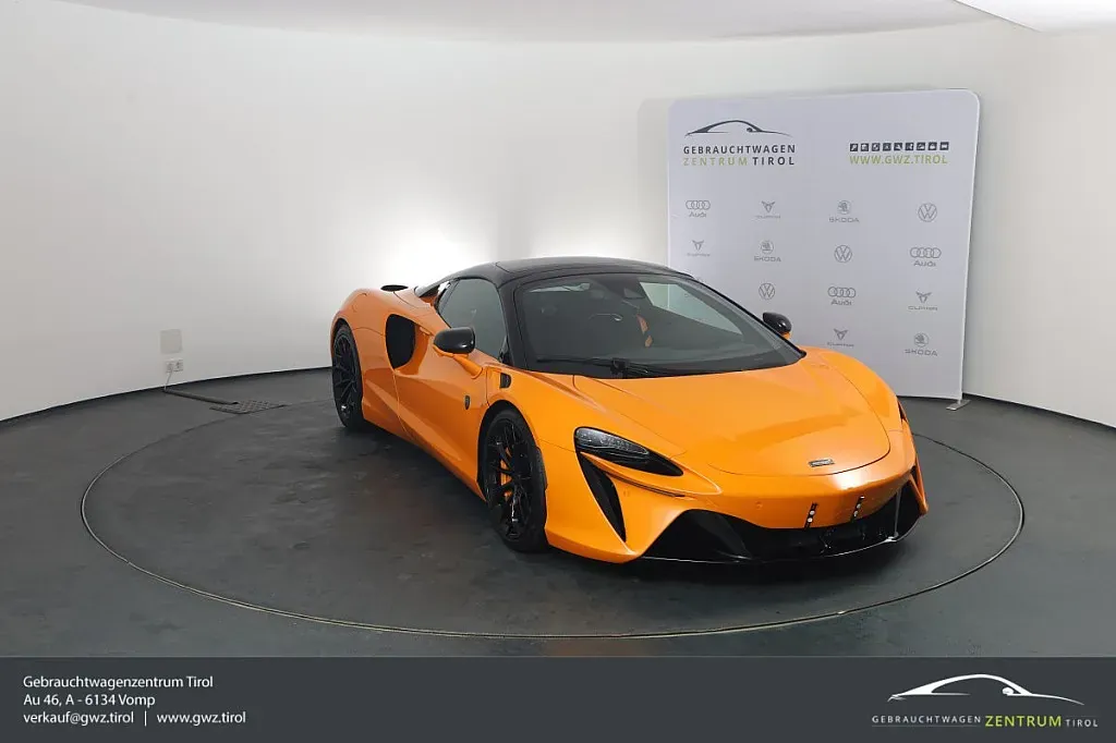 Mclaren Artura 2025 photo 3