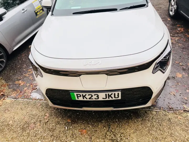 Kia Niro 2023 photo 2