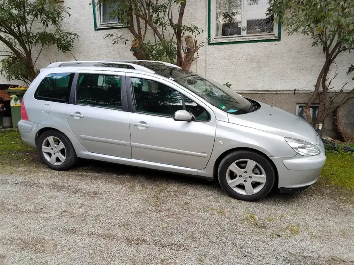 Peugeot 307