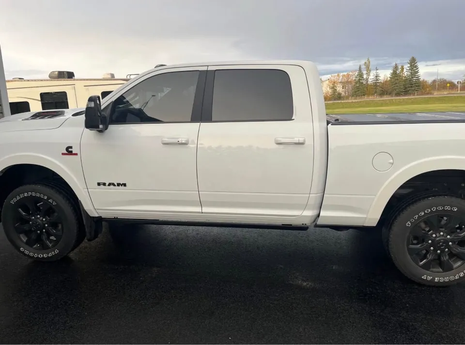 Dodge Ram 2500 2023 photo 2