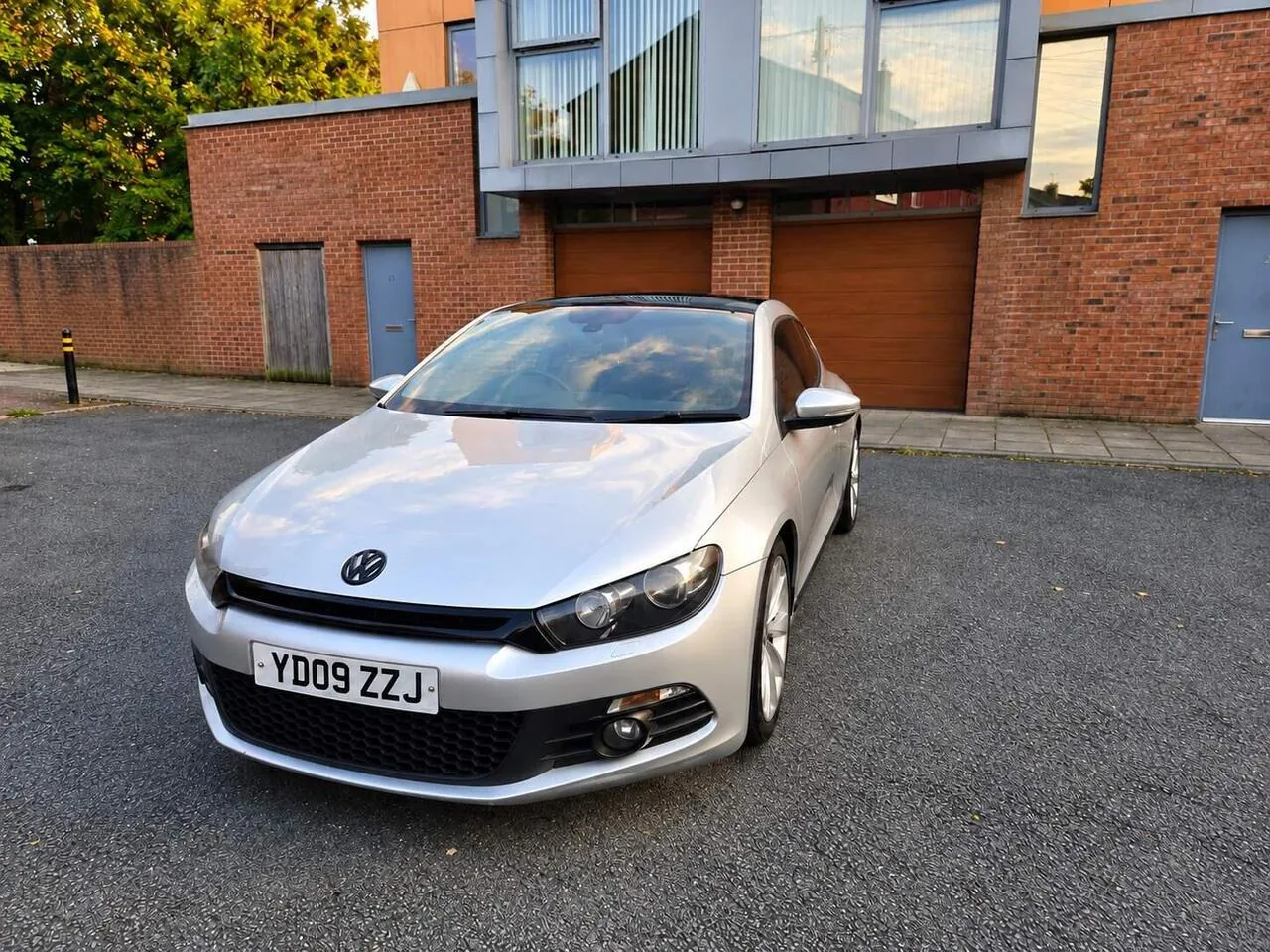 Volkswagen Scirocco 2009 photo 4