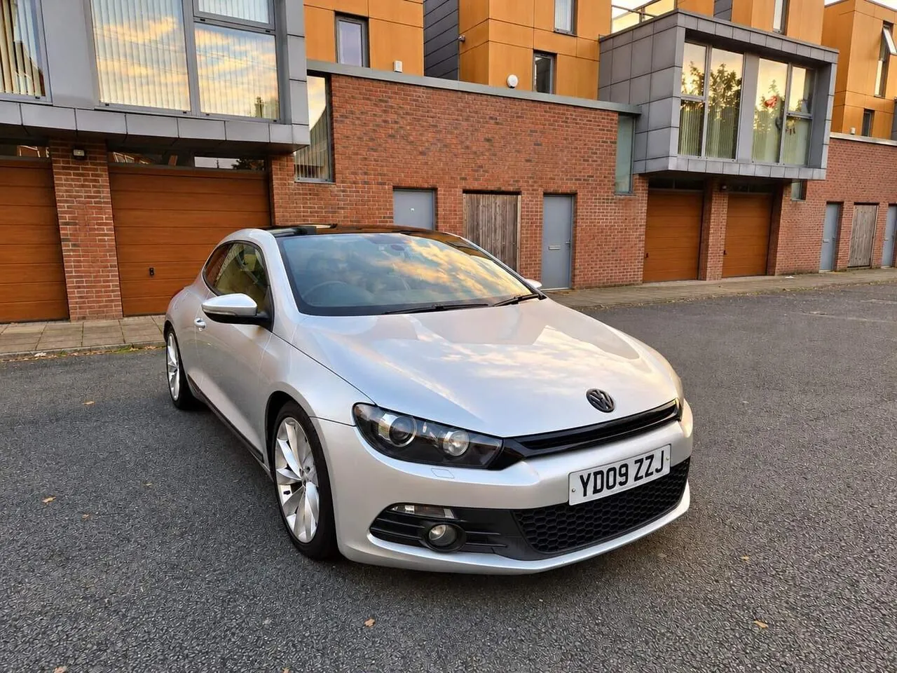 Volkswagen Scirocco 2009 photo 3