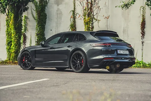 Porsche Panamera 2018 photo 4