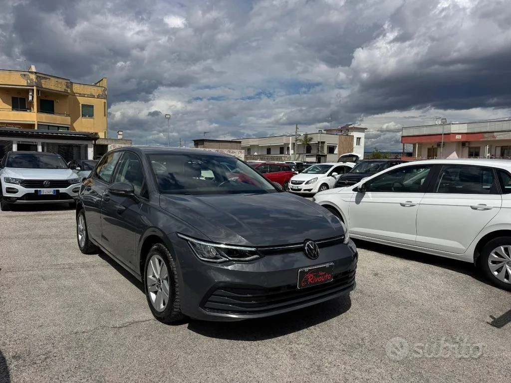 Volkswagen Golf 2022 photo 3