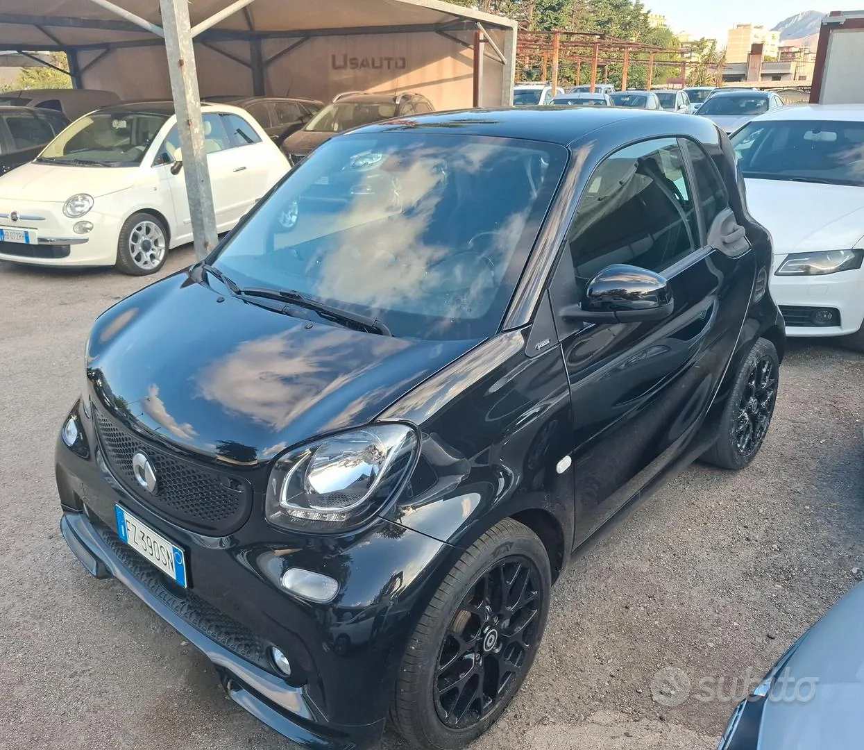 Smart Fortwo 2019 photo 2