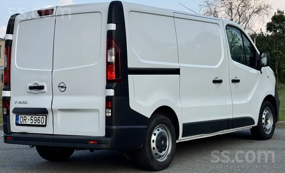 Opel Vivaro 2016 photo 4