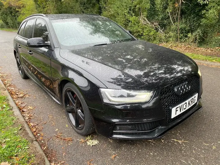 Audi A4 Avant 2013 photo 3