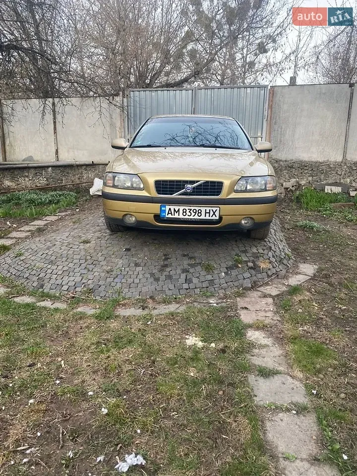 Volvo S60 2002 photo 4