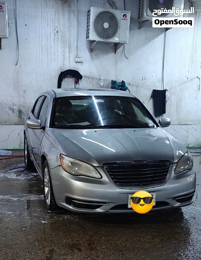Chrysler 200 2012 photo 2