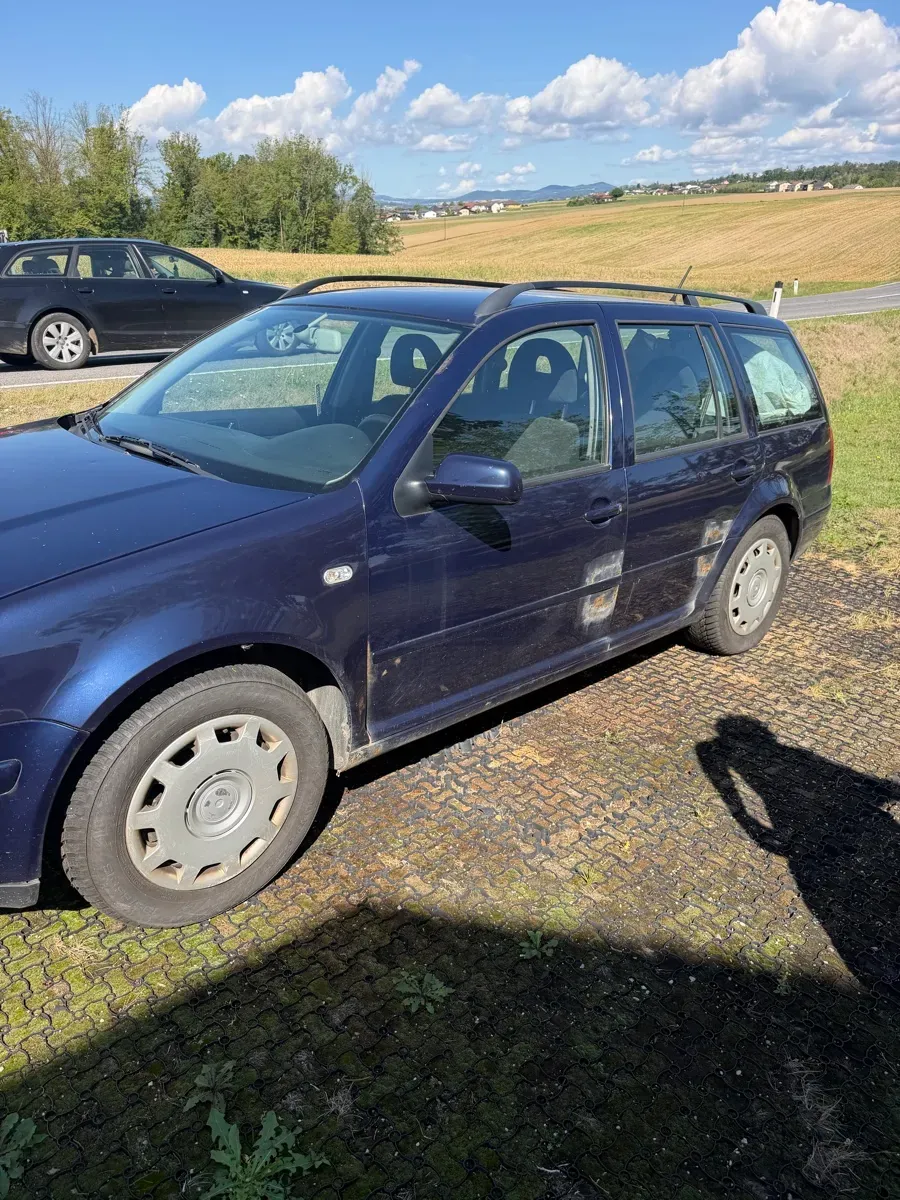 Volkswagen Bora 2001 photo 2