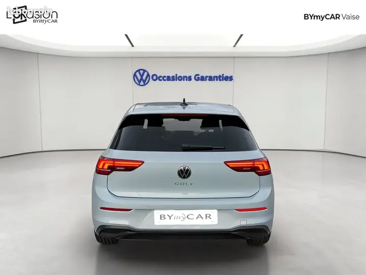 Volkswagen Golf 2026 photo 4