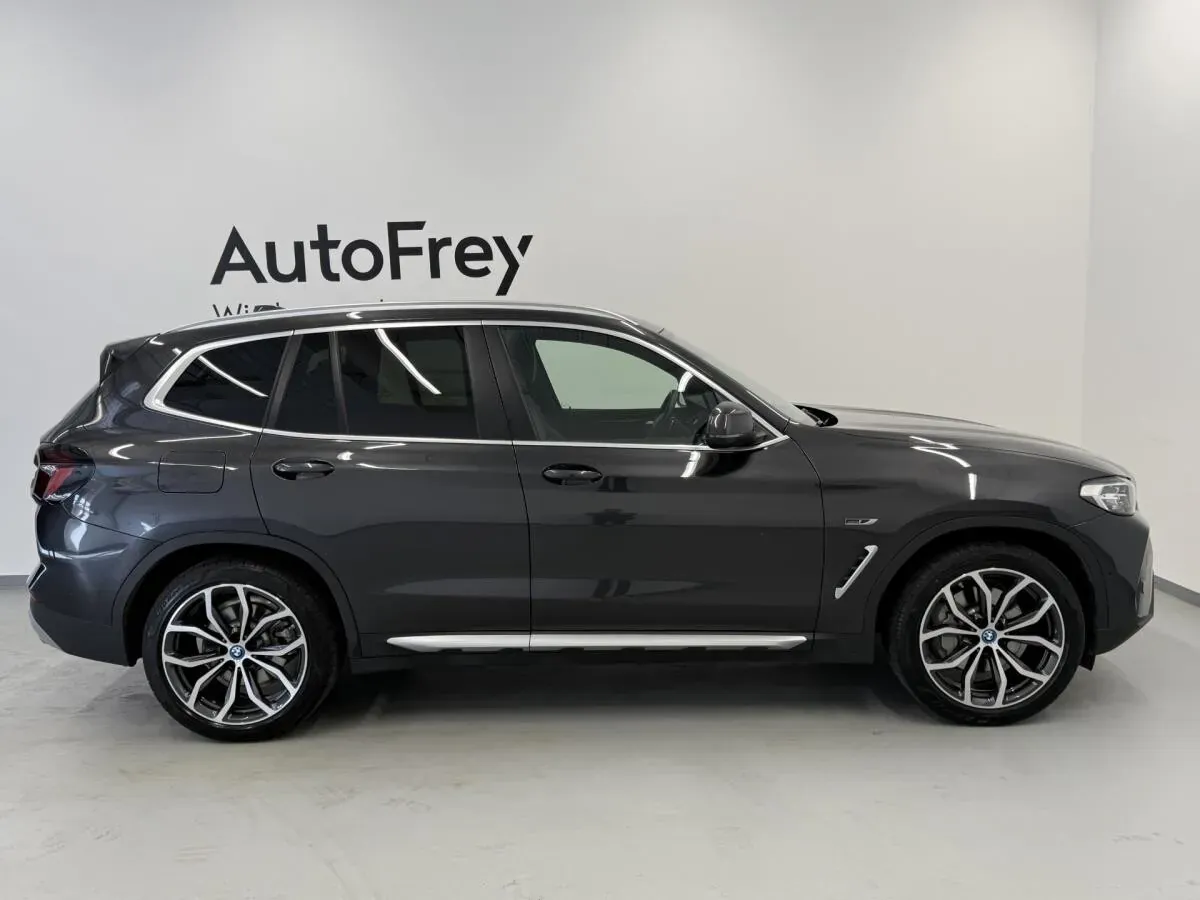 BMW X3 2022 photo 3