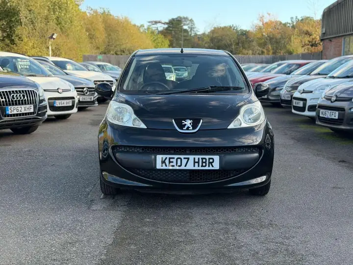 Peugeot 107 2007 photo 2