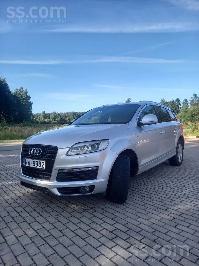 Audi Q7