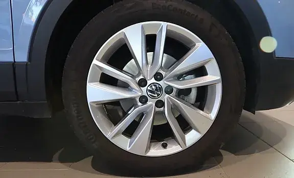 Volkswagen T-Cross 2025 photo 2