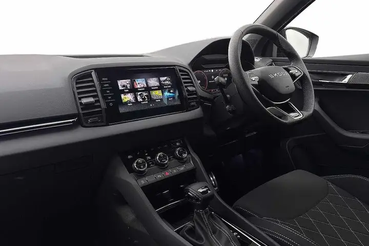 Skoda Karoq 2026 photo 2