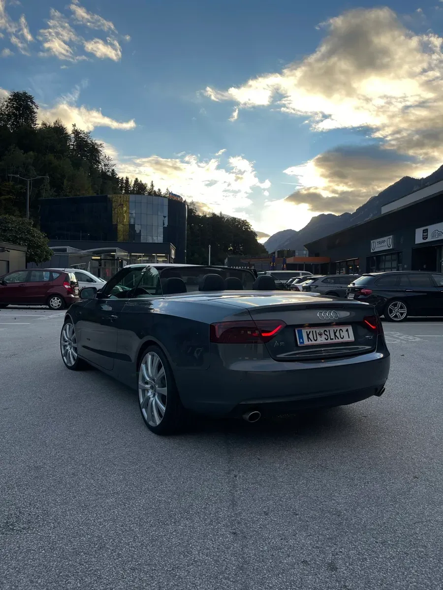 Audi A5 2012 photo 3