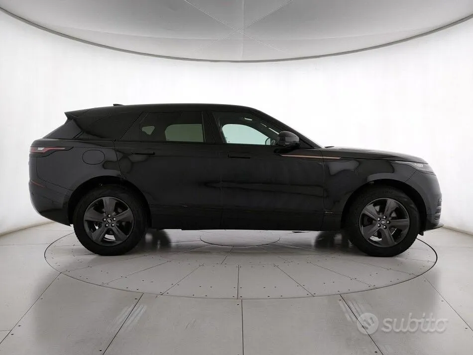 Land Rover Range Rover Velar 2021 photo 2