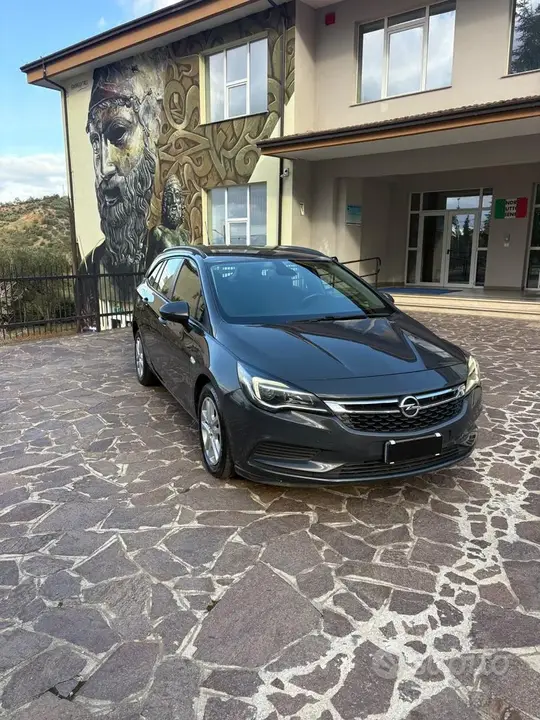 Opel Astra 2017 photo 4