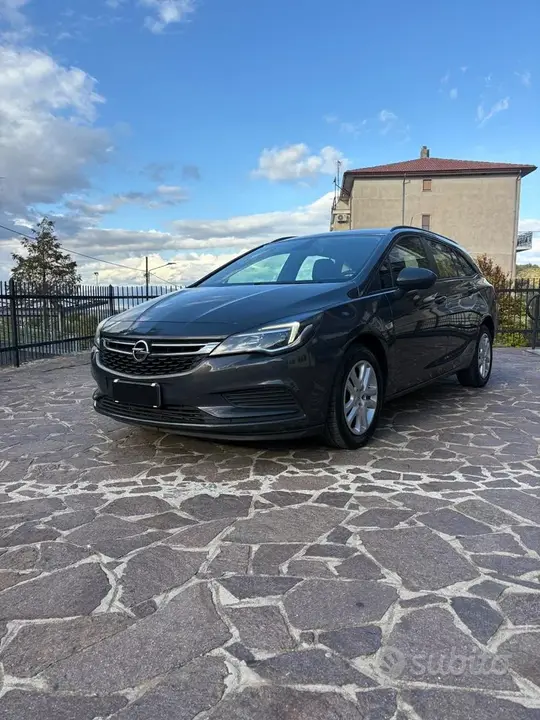 Opel Astra 2017 photo 5