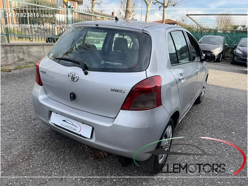 Toyota Yaris 2008 photo 4