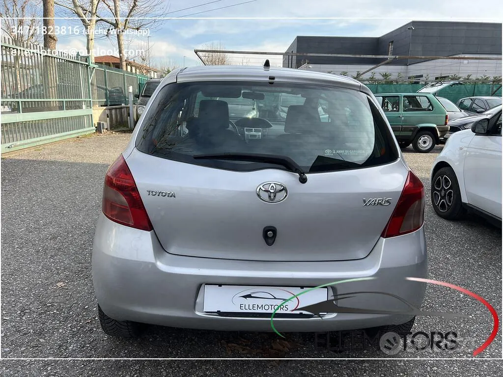 Toyota Yaris 2008 photo 5