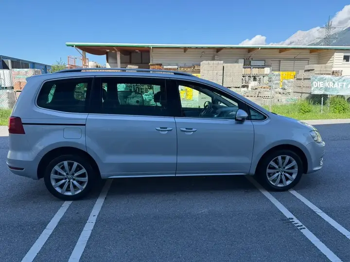 Volkswagen Sharan 2013 photo 3