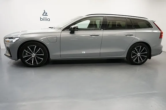 Volvo V60 2025 photo 2