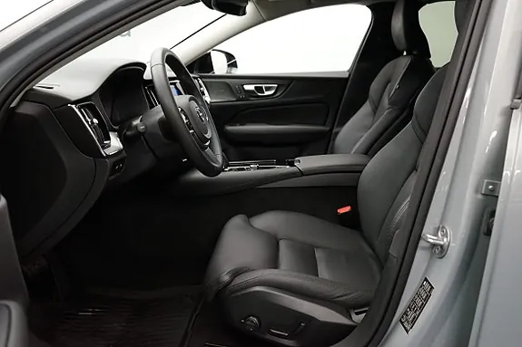 Volvo V60 2025 photo 5