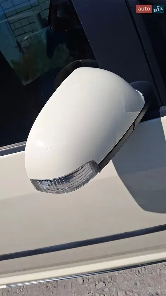 Volkswagen Touran 2008 photo 5