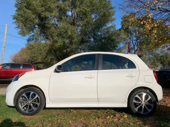 Nissan Micra 2015 photo 3