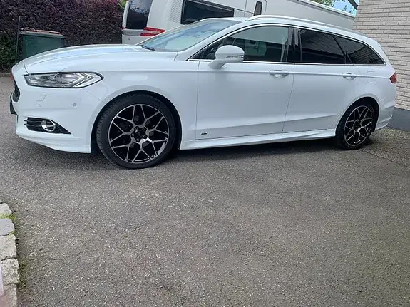 Ford Mondeo 2017 photo 2
