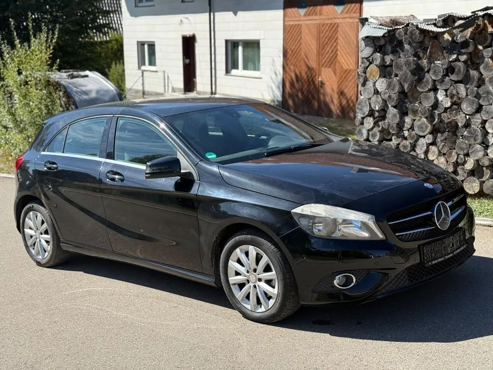 Mercedes-Benz A 180