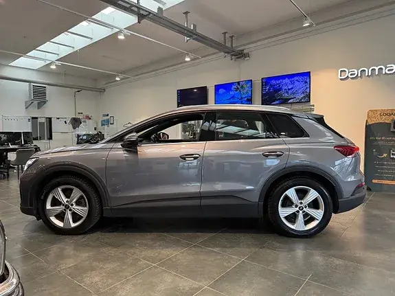 Audi Q4 E-Tron 2023 photo 4