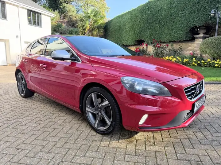 Volvo V40 2015 photo 3
