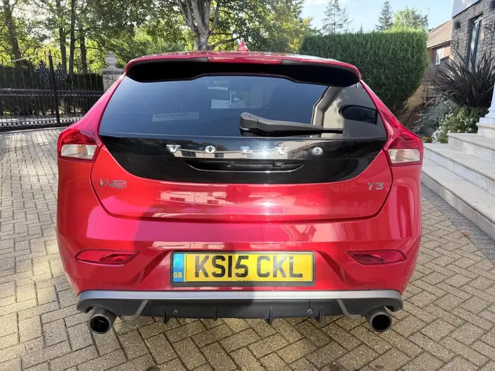 Volvo V40 2015 photo 4