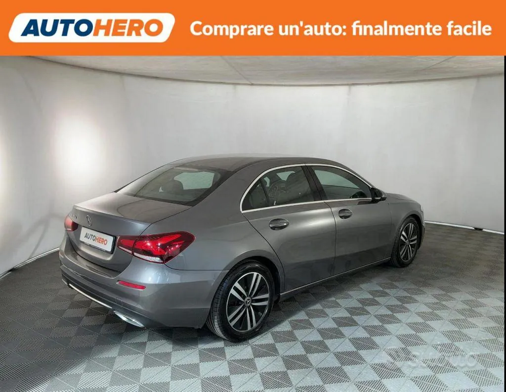 Mercedes-Benz A 180 2022 photo 5