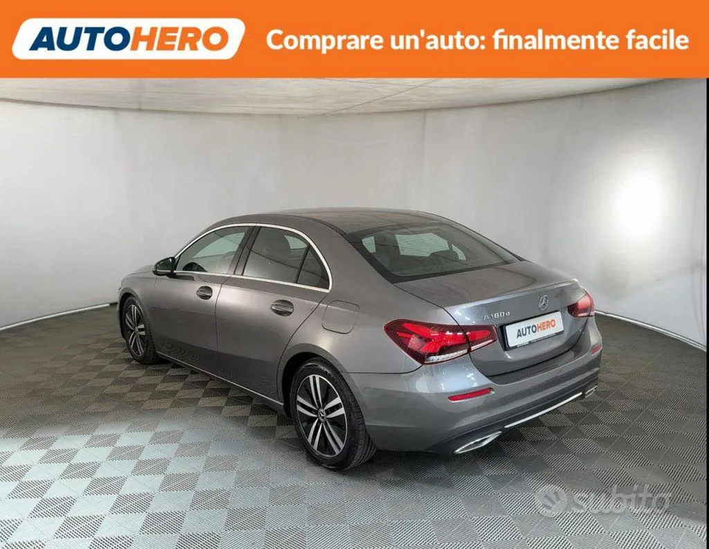 Mercedes-Benz A 180 2022 photo 4